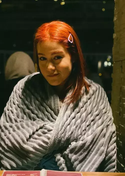 Şirin Sadegzade’nin Yeni İmajı Olay Yarattı: Takipçiler İkiye Bölündü