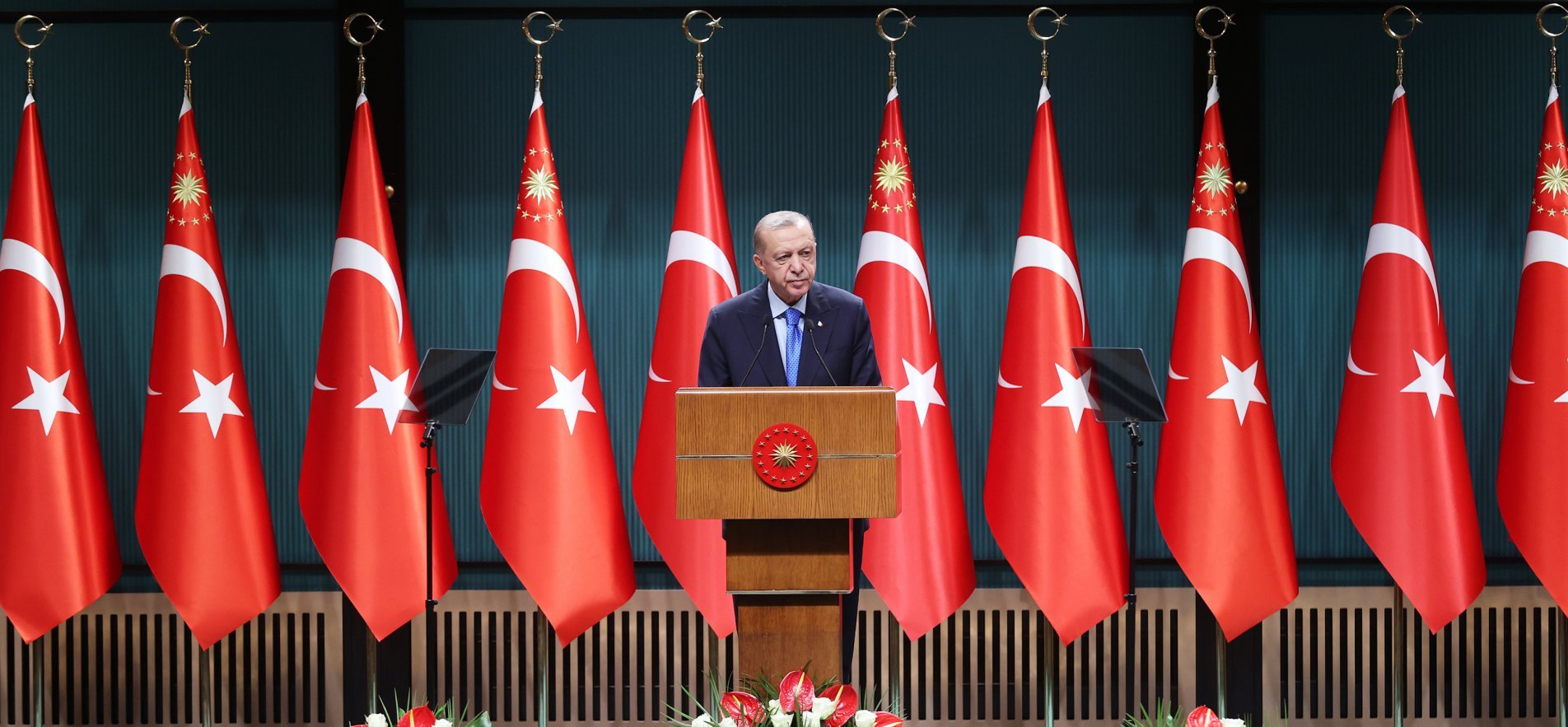52 Yaşını Dolduranlara Erken Emeklilik Müjdesi! Şartlar Esnetildi