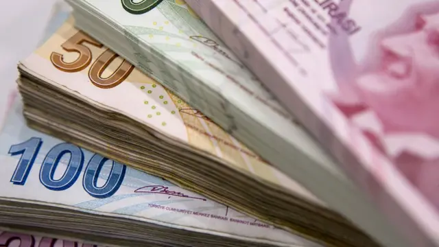 Emeklilere Özel Kredi Kampanyası Başladı: Halkbank 70 Bin TL’ye Kadar Veriyor